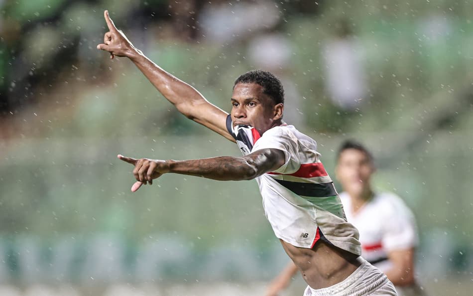 Protagonismo de Isac Silva garante o penta do São Paulo na Copa do Brasil Sub-20