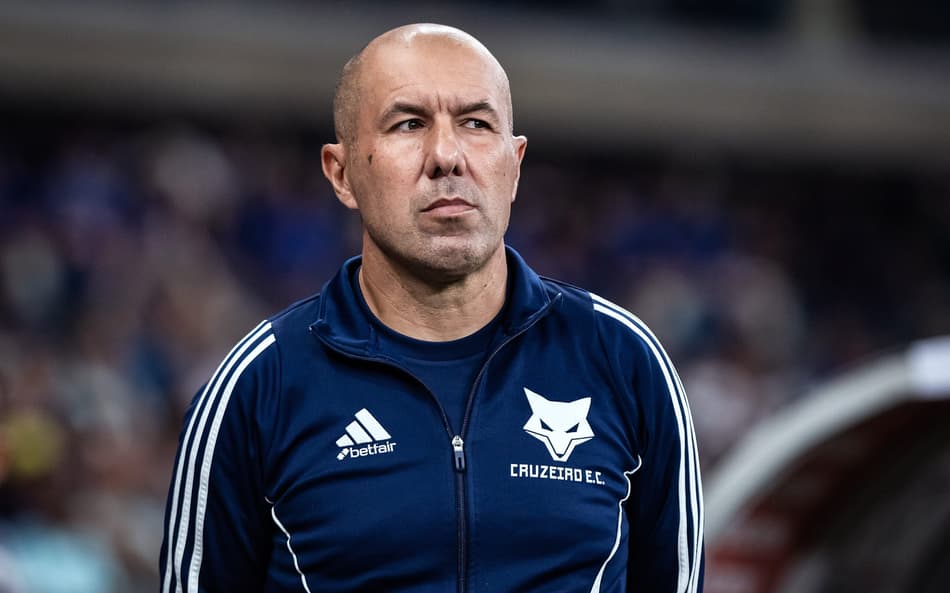 Leonardo Jardim analisa falhas do Cruzeiro, mas vê superioridade no segundo tempo contra o Corinthians