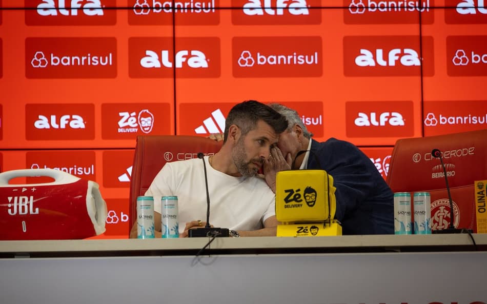 Paulo Pezzolano e Abel Braga, do Internacional