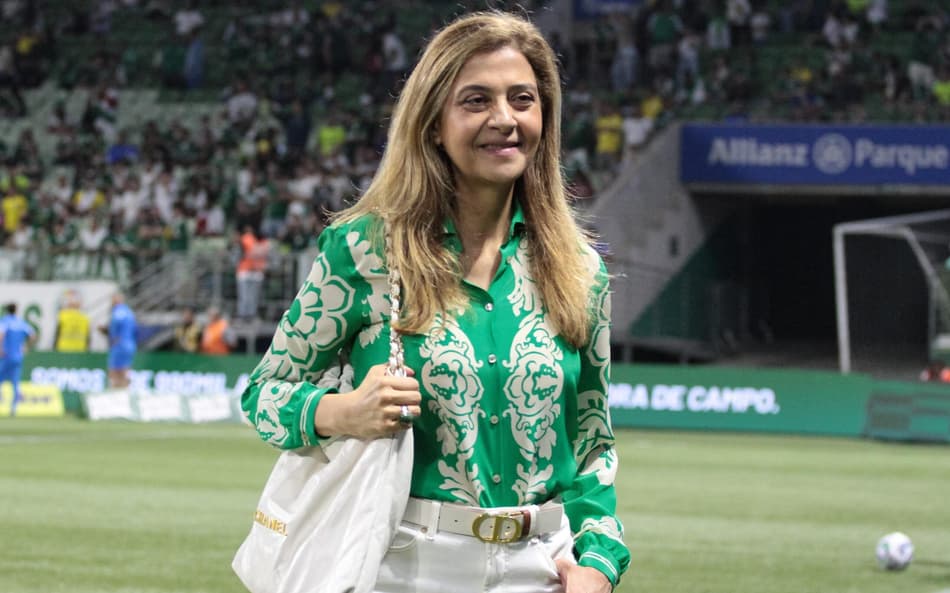 A presidenta Leila Pereira, durante partida entre Palmeiras e Fluminense,