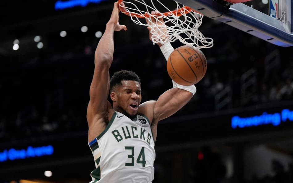 Giannis Antetokounmpo no Washington Wizards x Milwaukee Bucks (Foto: Jess Rapfogel / GETTY IMAGES NORTH AMERICA / Getty Images via AFP)