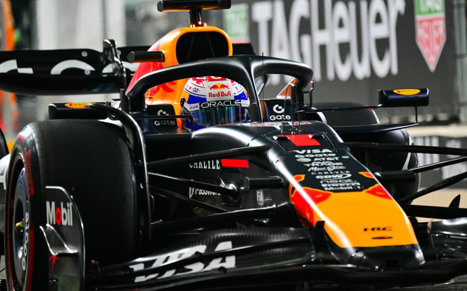 Max Verstappen na classificação do GP de Abu Dhabi (Foto: Andrej ISAKOVIC / AFP)