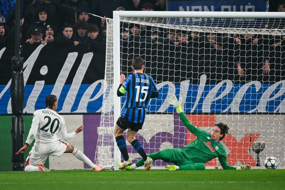 Pela Champions League, a Atalanta venceu o Chelsea por 2 a 1 (Foto: Alberto PIZZOLI / AFP)