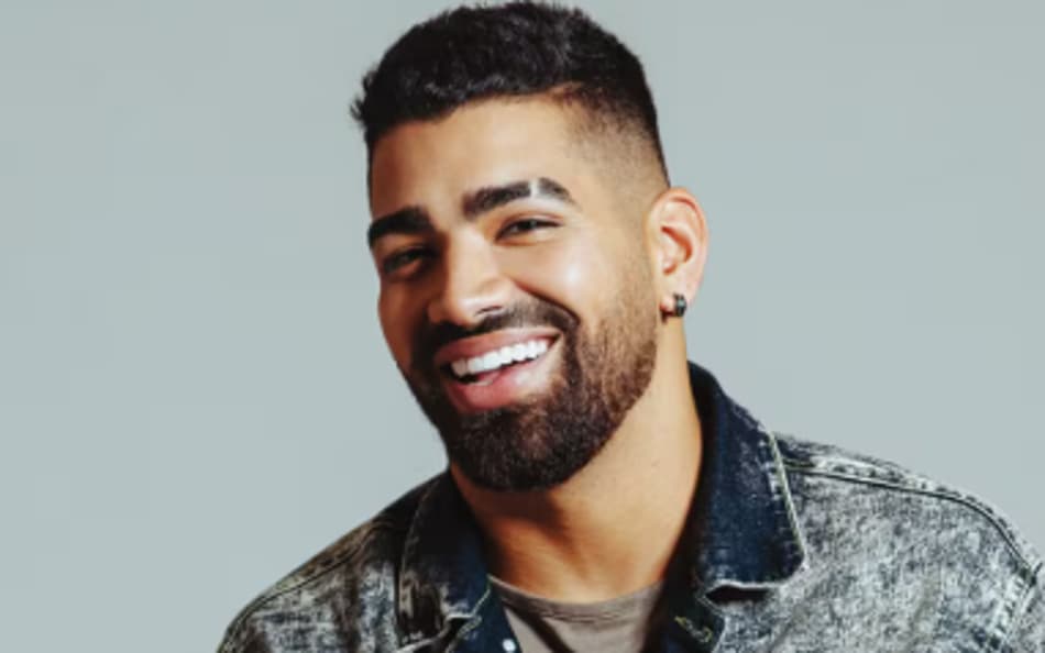 Cantor Dilsinho é torcedor do Vasco