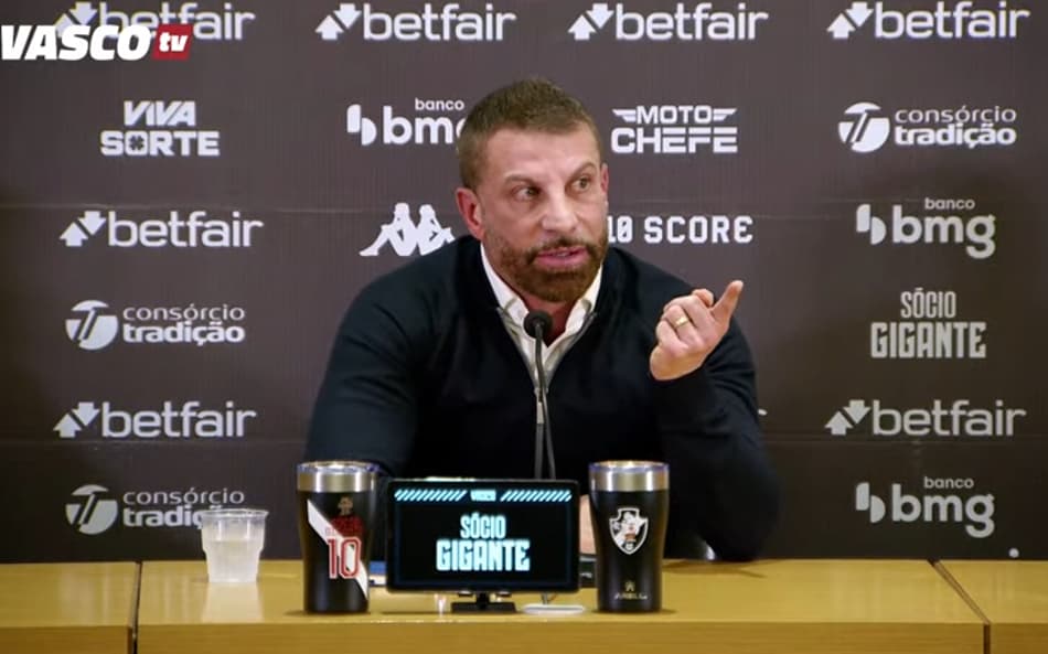 Pedrinho Coletiva Vasco