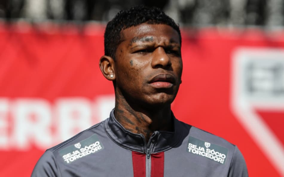 Arboleda zagueiro do São Paulo