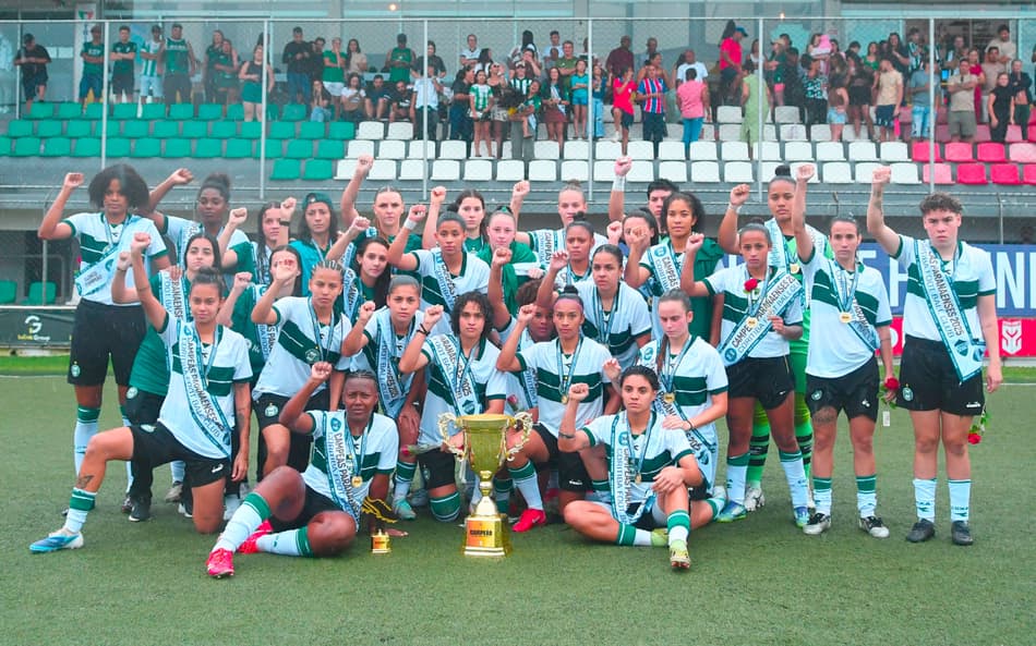 Coritiba feminino campeão título taça Paranaense