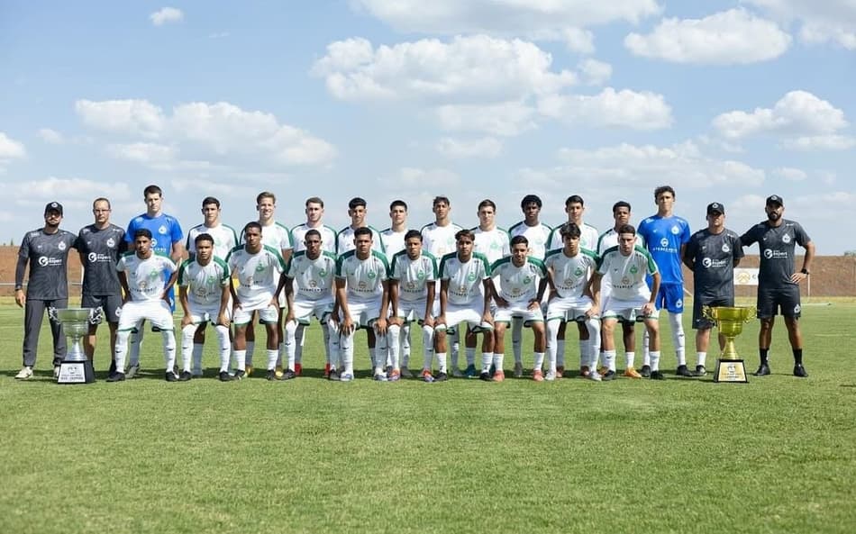 Time do Cosmopolitano, estreante na Copinha de 2026 (Foto: Willian Rosales/Cosmopolitano)