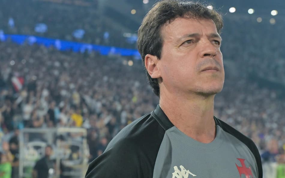 Fernando Diniz em Vasco x Fluminense (Foto: Thiago Ribeiro/AGIF/GazetaPress)