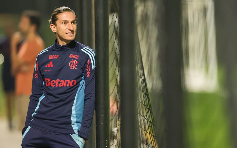 Mundial: Filipe Luís define escalação do Flamengo com mudança e surpresa no banco contra Cruz Azul