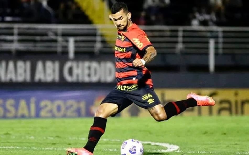 Gustavo Sport Bragantino Série A 2021