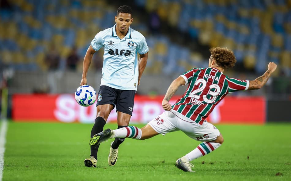 João Lucas se lesionou na derrota do Grêmio para o Fluminense. (Foto: Lucas Uebel/Grêmio FBPA)