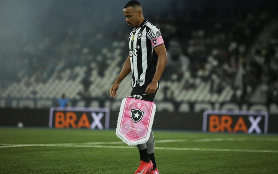 Marlon Freitas, do Botafogo, durante partida entre Botafogo x Bahia