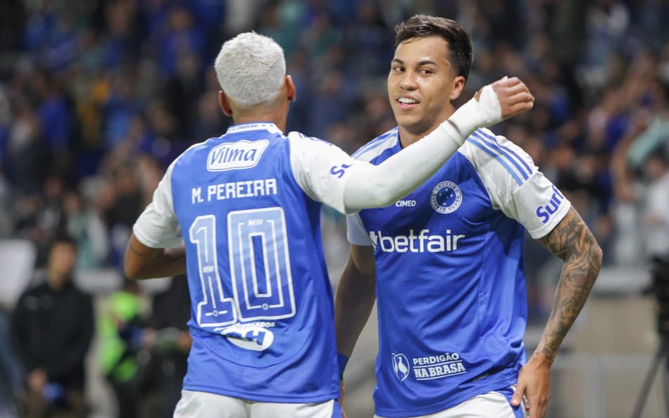 Cruzeiro supera Flamengo e domina a seleção do Bola de Prata 2025