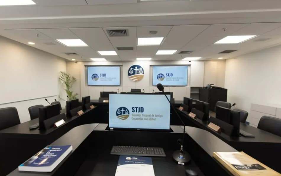 Viradas de mesa: times que escaparam do rebaixamento no tapetão