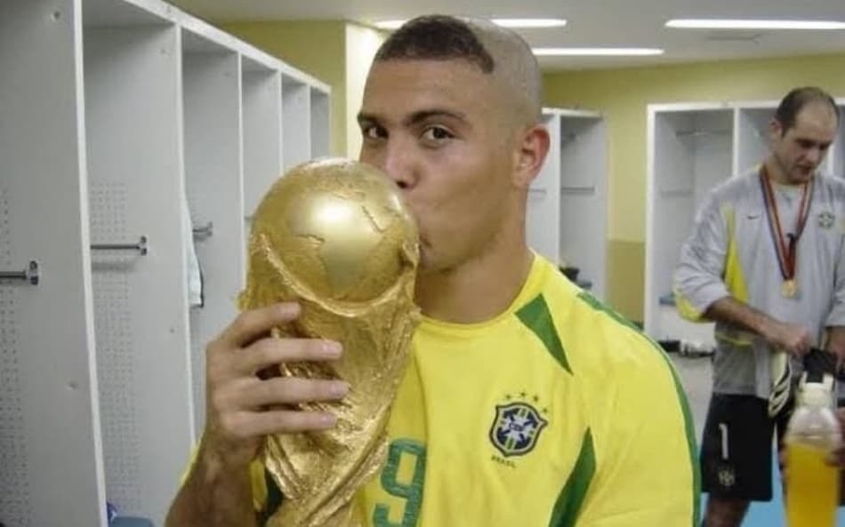 Ronaldo foi campeão do Mundo em 2002 (Foto: Divulgação/CBF)