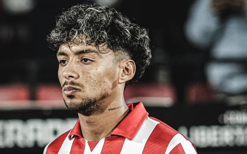 Botafogo abre conversas pela contratação de Cristian Medina, do Estudiantes