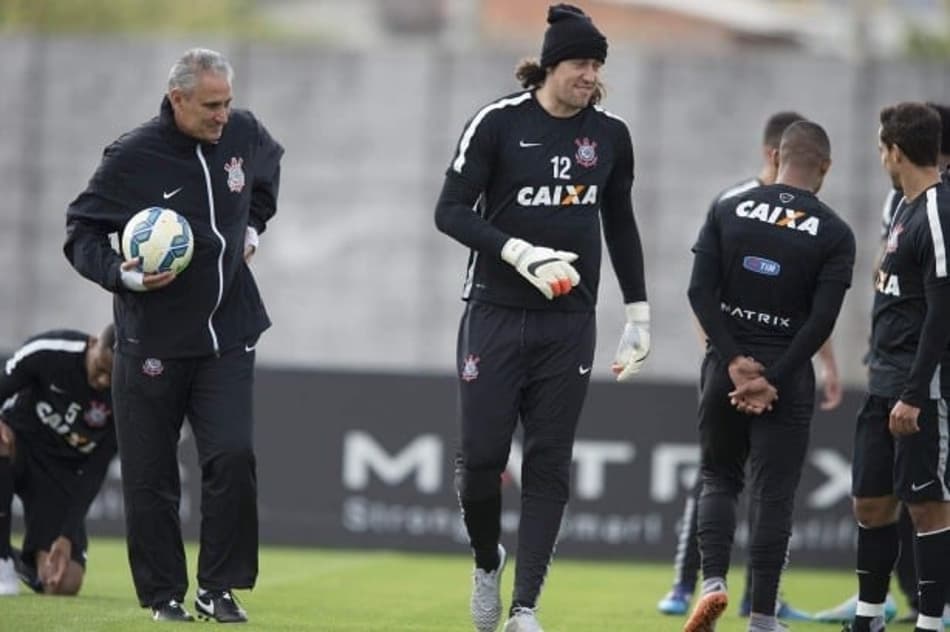 Cássio e Tite (Foto: Daniel Augusto Jr. / Ag. Corinthians)