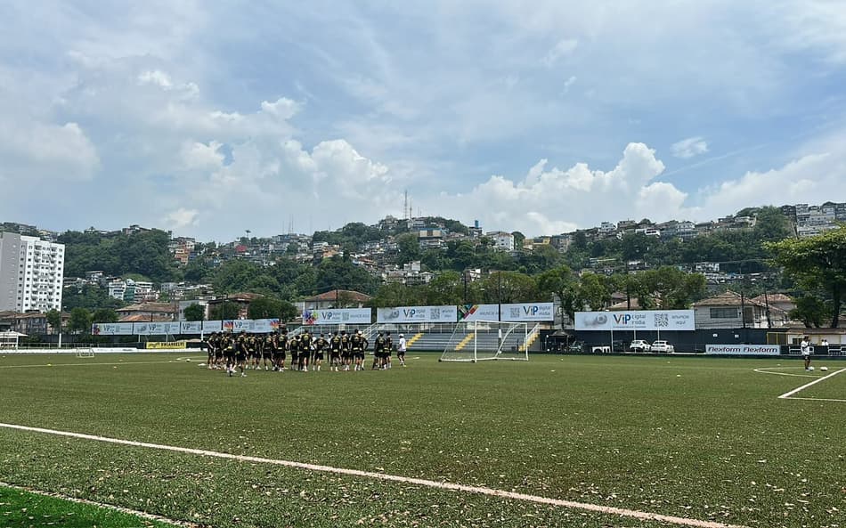 Time Sub-20 do Santos treina focado para a Copinha masculina do ano que vem. (Foto: Juliana Yamaoka/ Lance!)