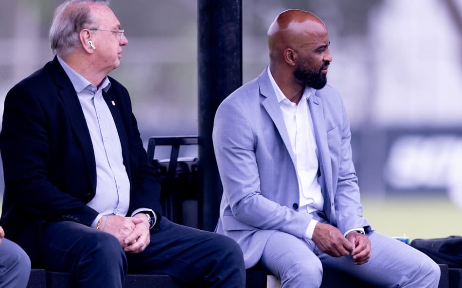 Osmar Stabile e Fabinho Soldado (Foto: Rodrigo Coca/Agência Corinthians)