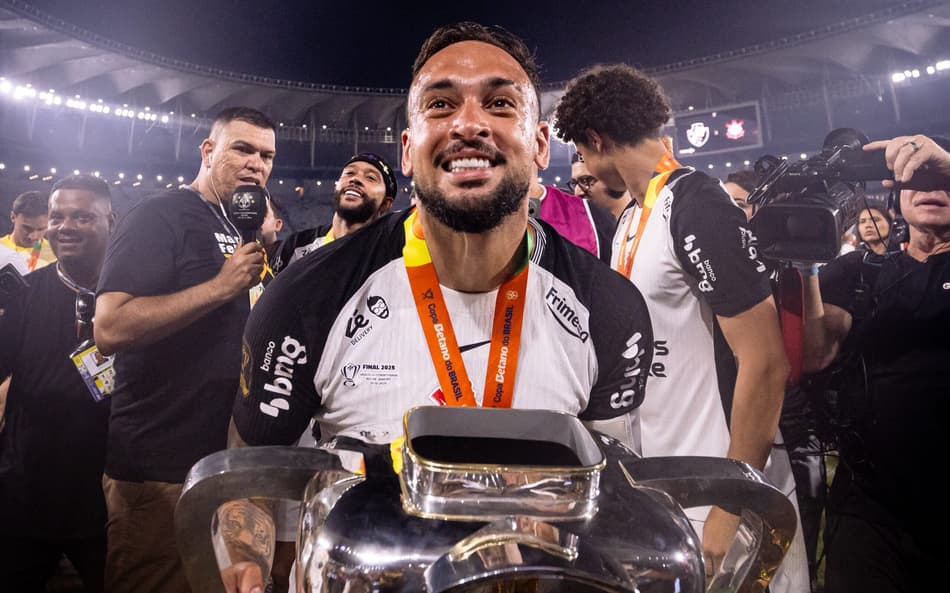 Maycon vive expectativa de permanecer no Corinthians (Foto: Agência Corinthians)