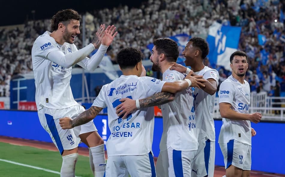 Pelo Campeonato Saudita, o Al-Hilal venceu o Al-Najma por 4 a 2 (Foto: Divulgação/Al-Hilal)