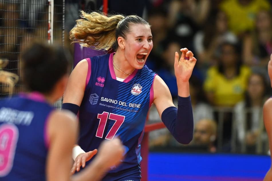 A oposta Ekaterina Antropova, durante o Mundial de Clubes de Vôlei 2025