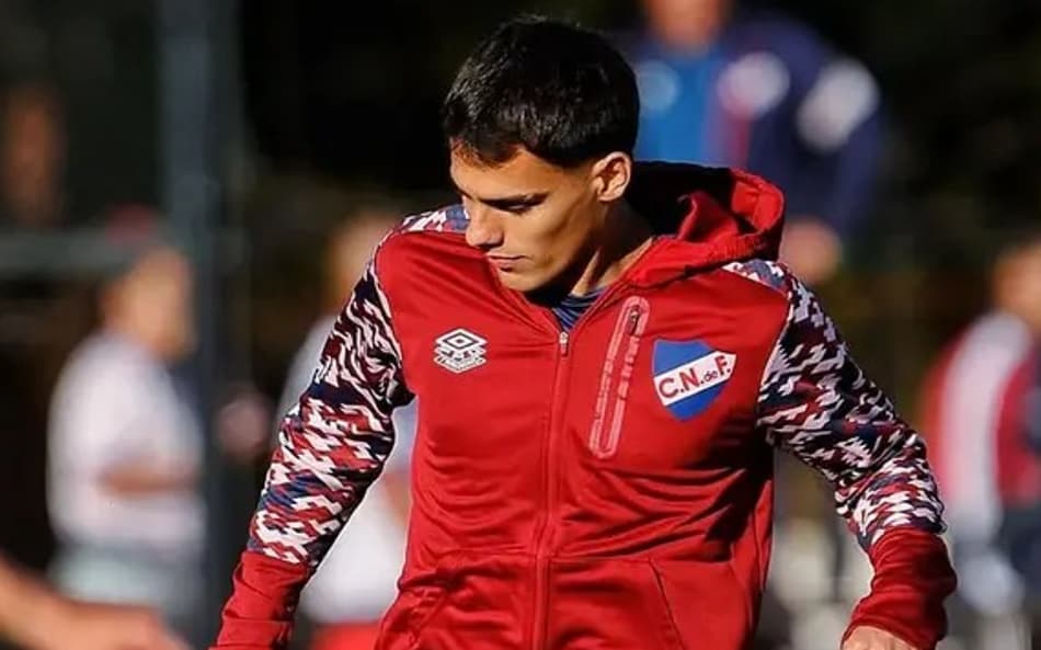 Lucas Villalba entrou na mira do Botafogo (Foto: Divulgação/Nacional)