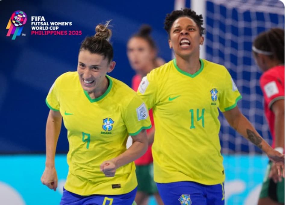 A festa das jogadoras do Brasil na Copa do Mundo Feminina de Futsal