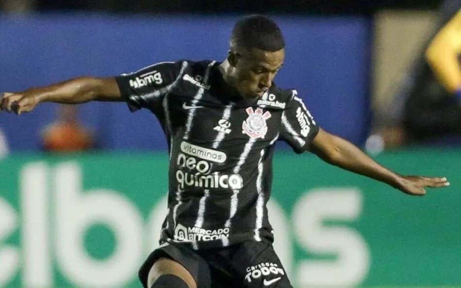 Saiba quais são os atletas que jogaram pelo Corinthians e Vasco da Gama