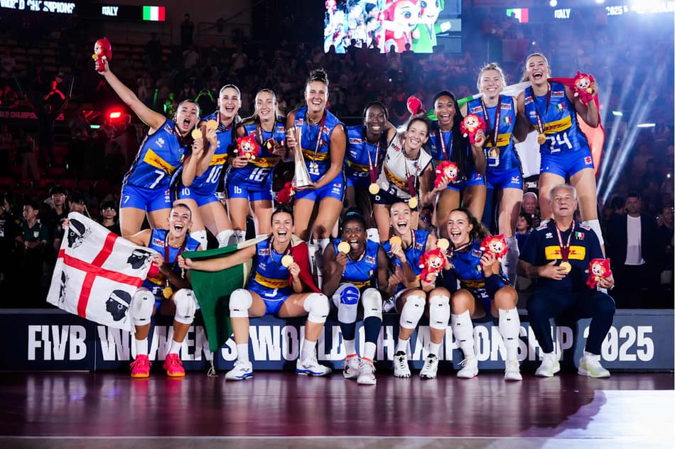 Seleção feminina de vôlei da Itália é campeã mundial