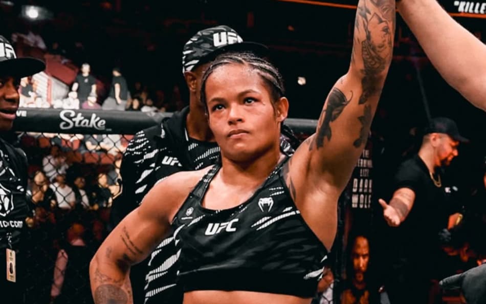 Karine "Killer" Silva em vitória no UFC (Foto: Reprodução/Instagram/Karine Silva)