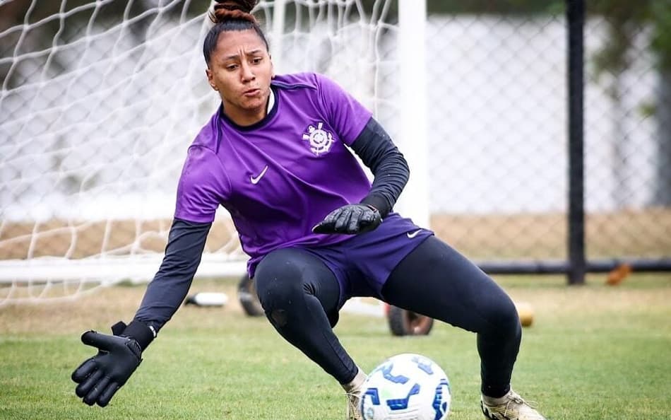 Goleira Kemelli durante treino do Corinthians. (Foto: Rodrigo Gazzanel/Agência Corinthians)