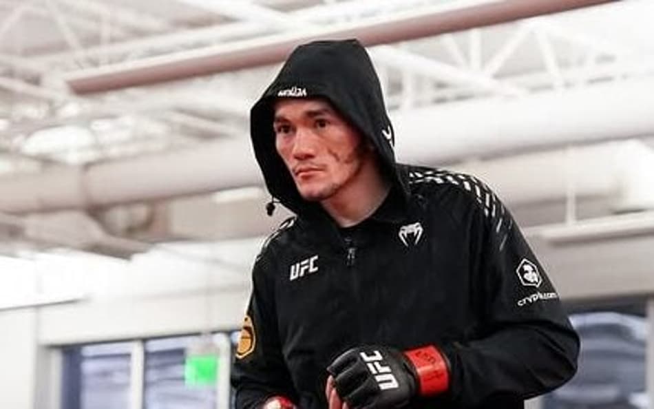 Melk Costa conquistou nocaute incrível no UFC (Foto: Reprodução Instagram UFC Brasil)