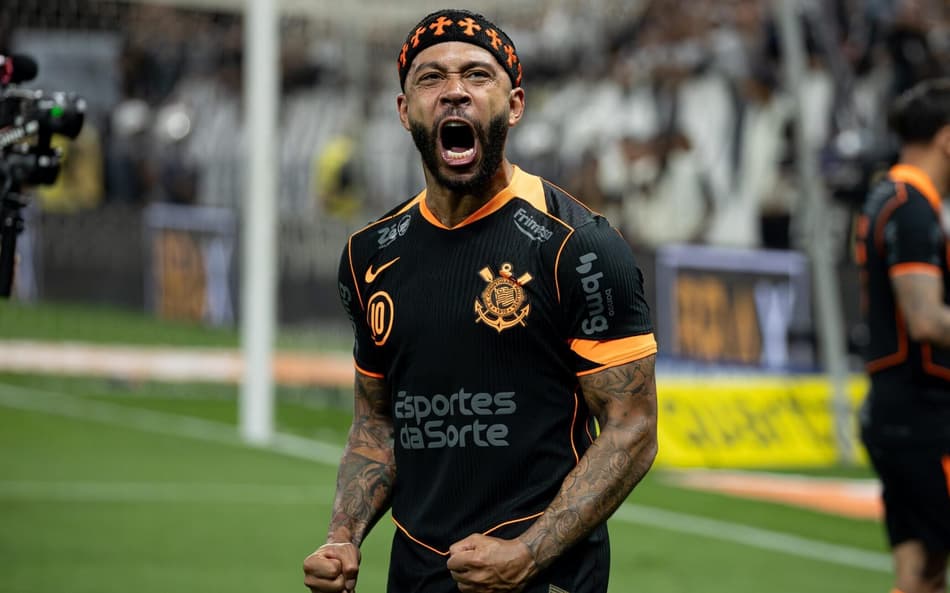 Memphis em Corinthians x Cruzeiro