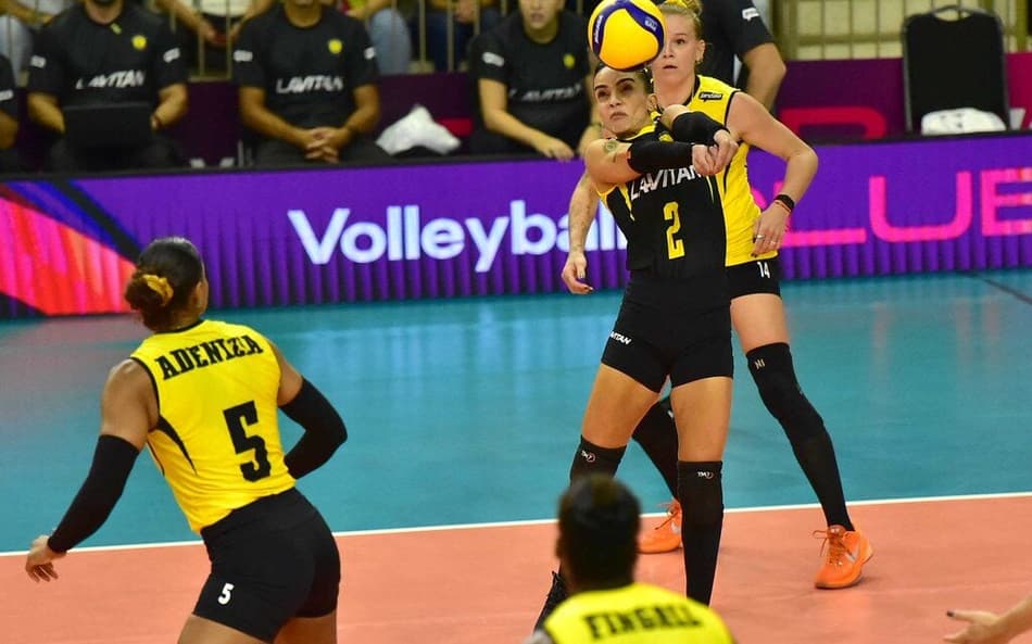 Praia Clube vence e encaminha classificação no Mundial de Clubes