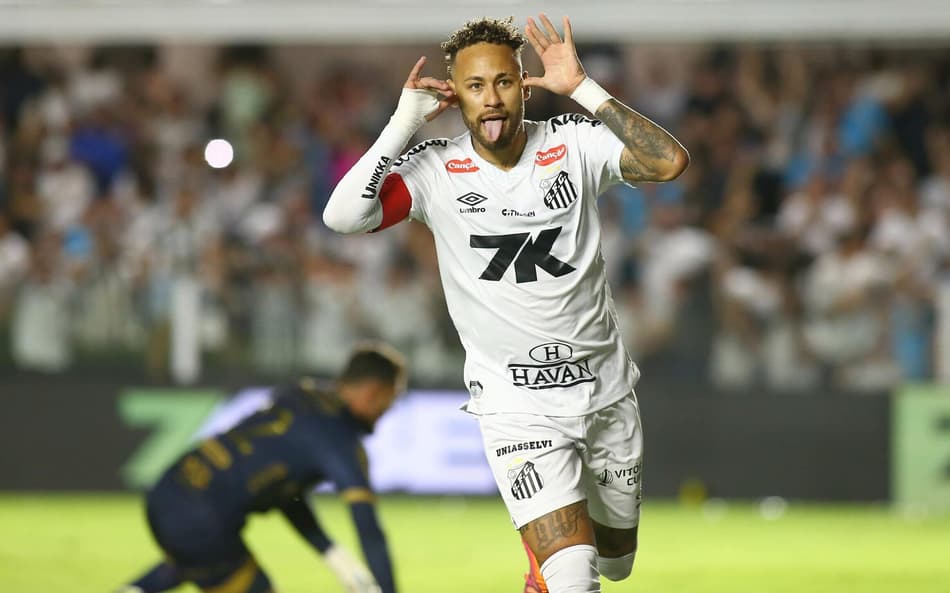 Neymar comemora gol marcado diante do Mirassol (Foto: Mauricio De Souza/AGIF / Gazeta Press)