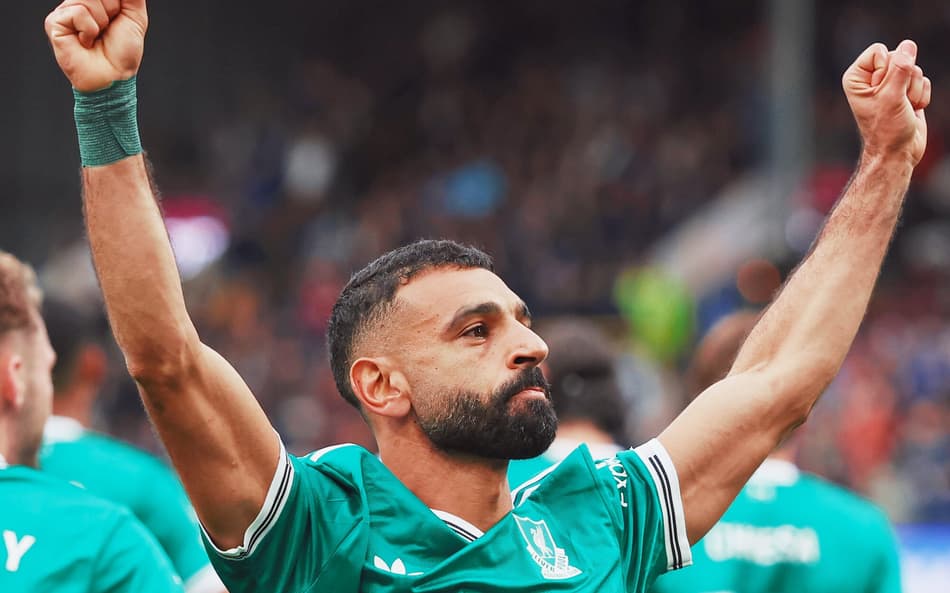 Em crise no Liverpool, Salah atrai interessados na Arábia Saudita