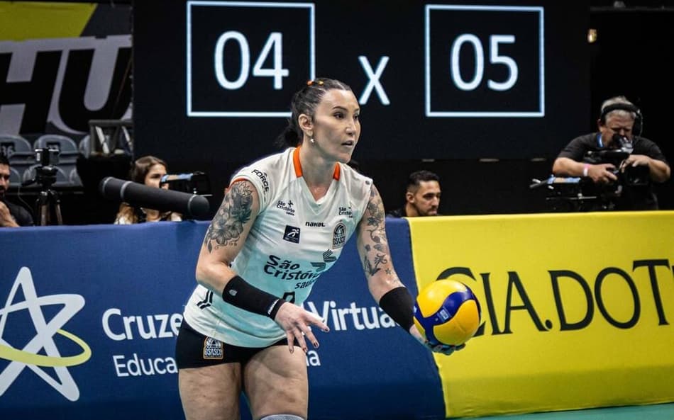 Tifanny defende o Osasco desde a temporada 2021