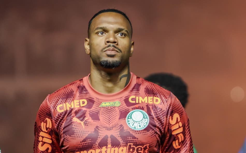 Atitude de Carlos Miguel em jogo do Palmeiras repercute: 'Quase conseguiu'