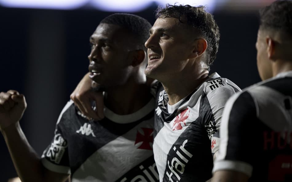 Vegetti faz post enigmático, e torcedores do Vasco veem tom de despedida