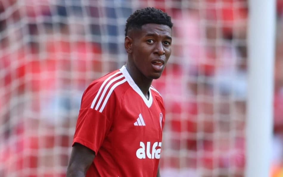 Vitão, zagueiro do Internacional ( FOTO: EDU ANDRADE/Fatopress/Gazetta Press)