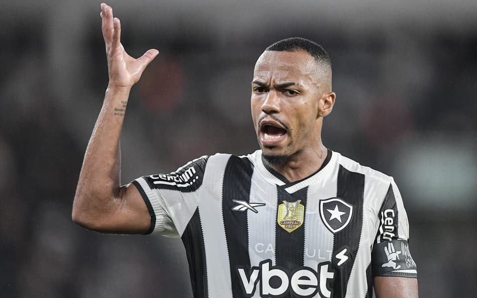 Marlon Freitas vai trocar o Botafogo pelo Palmeiras (Foto: Thiago Ribeiro/Agif/Gazeta Press)