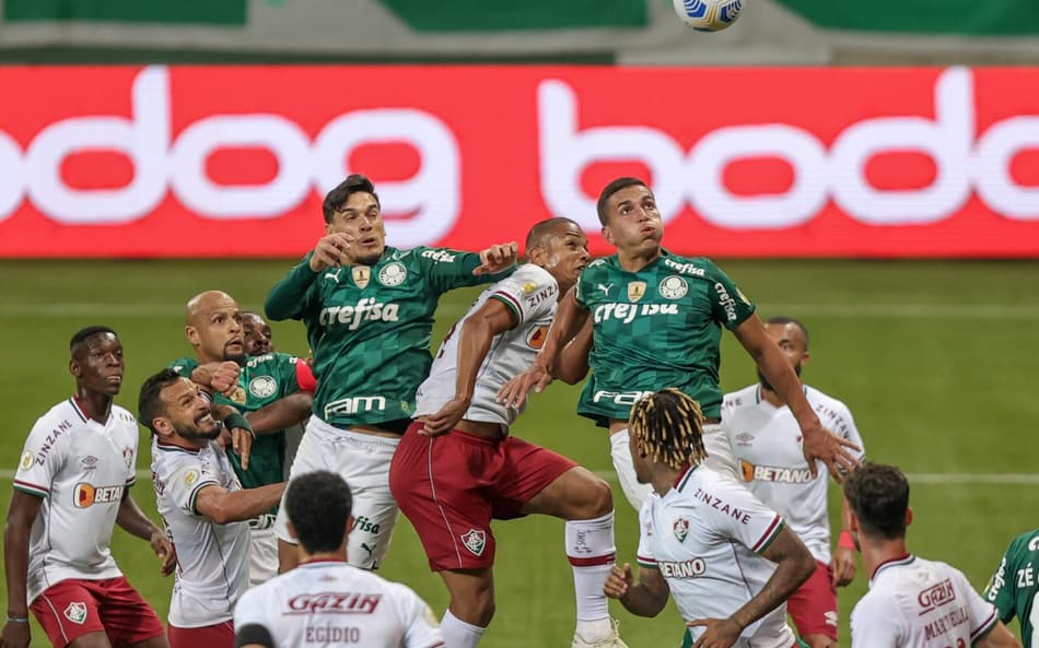 Zagueiro David Braz (Foto: Marcello Zambrana/Agif/Gazeta Press)