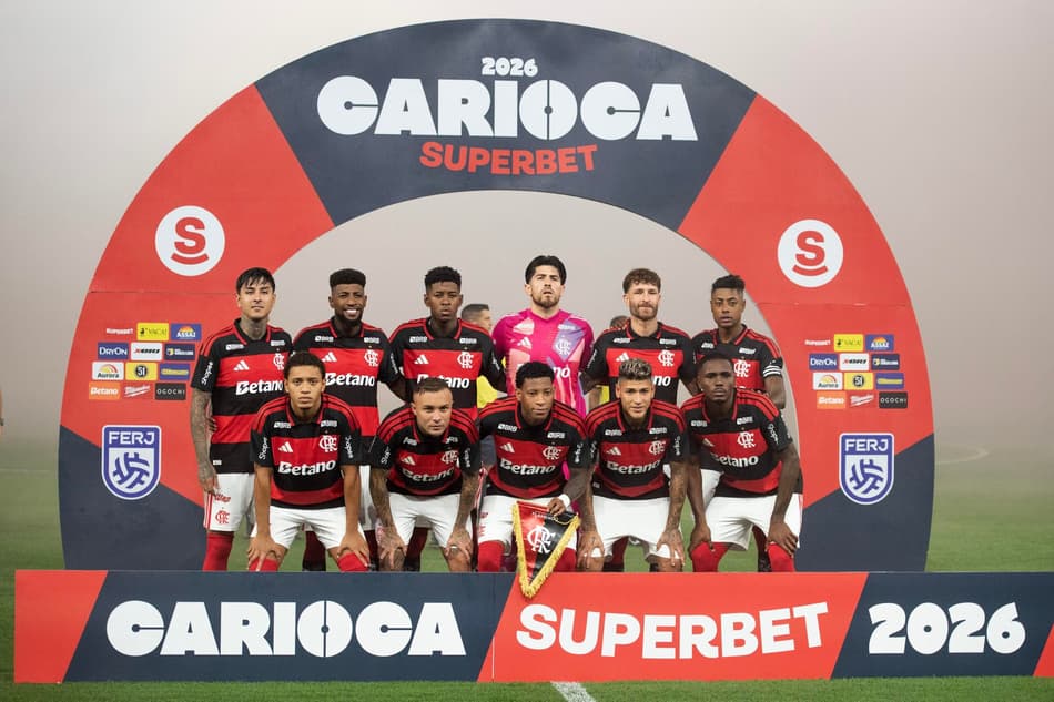 Time do Flamengo antes de enfrentar o Vasco (Foto: DELMIRO DOS SANTOS JUNIOR/MOCHILA PRESS)