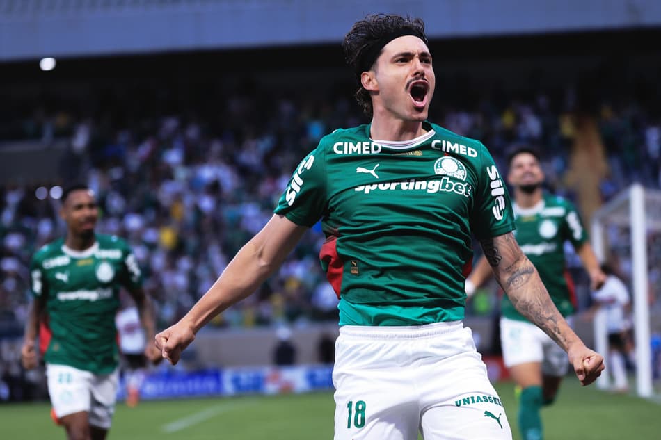 Maurício abriu o placar em Palmeiras x São Paulo (Foto: Ettore Chiereguini/ Agif/Gazeta Press)