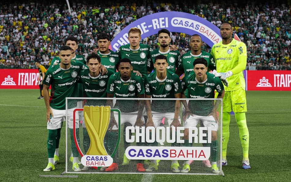 Torcedores do Palmeiras se encantam por jogador criticado: 'Histórico'