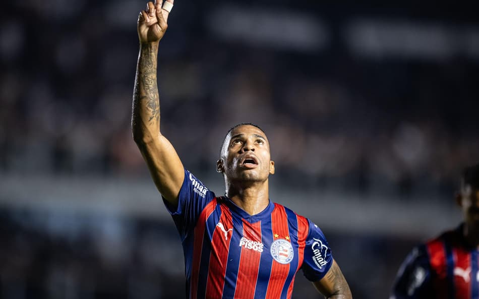 Bahia vira sobre o Corinthians e estreia com triunfo no Brasileirão