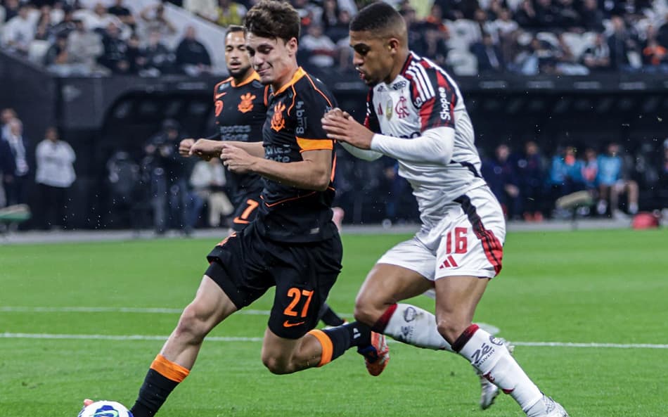 Corinthians Flamengo Brasileirão Breno Bidon Samuel Lino