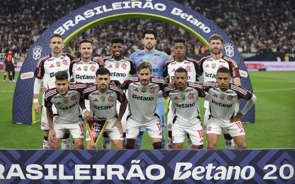 Jogadores do Flamengo em partida do Brasileirão (Foto: Gilvan de Souza/Flamengo)